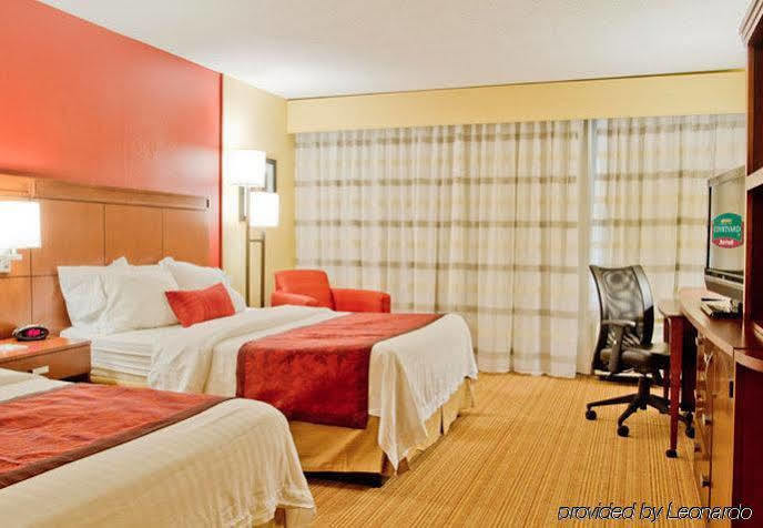 Courtyard Charlotte Airport North Otel Dış mekan fotoğraf